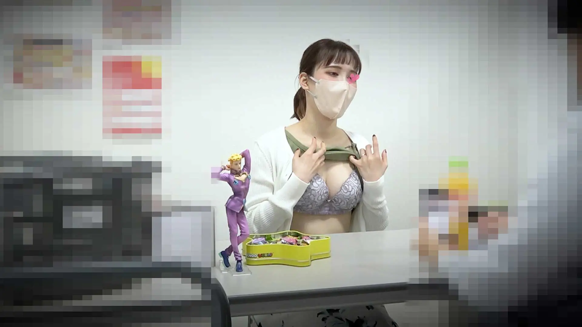 ⑧美巨乳な淫乱人妻にお仕置き悪戯。スーパーのバックヤードにて【隠しカメラ編(前編)】