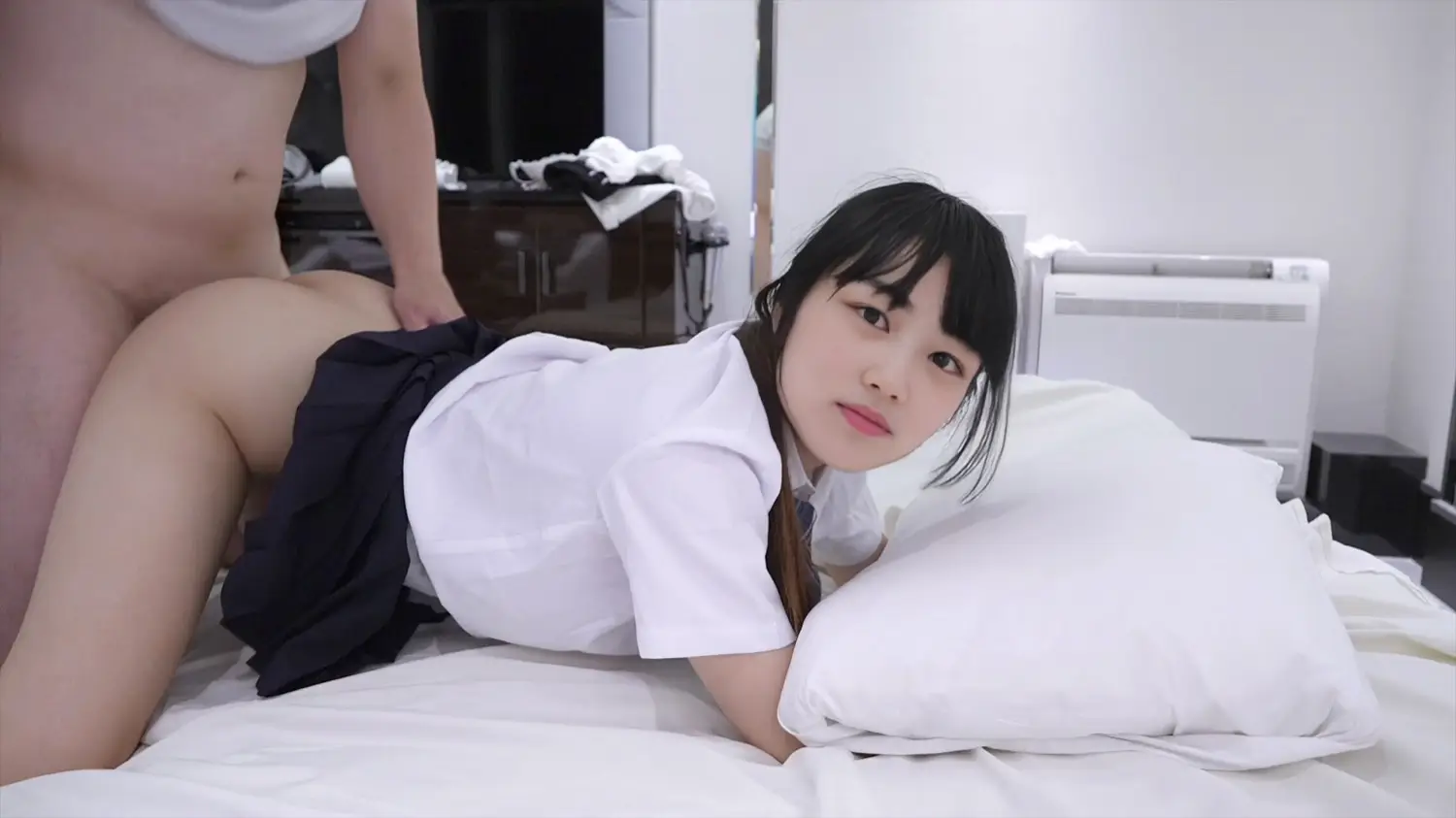 18才らいかちゃん 大きめのおっぱいがプルンプルン【4K/30p/20Mbps】