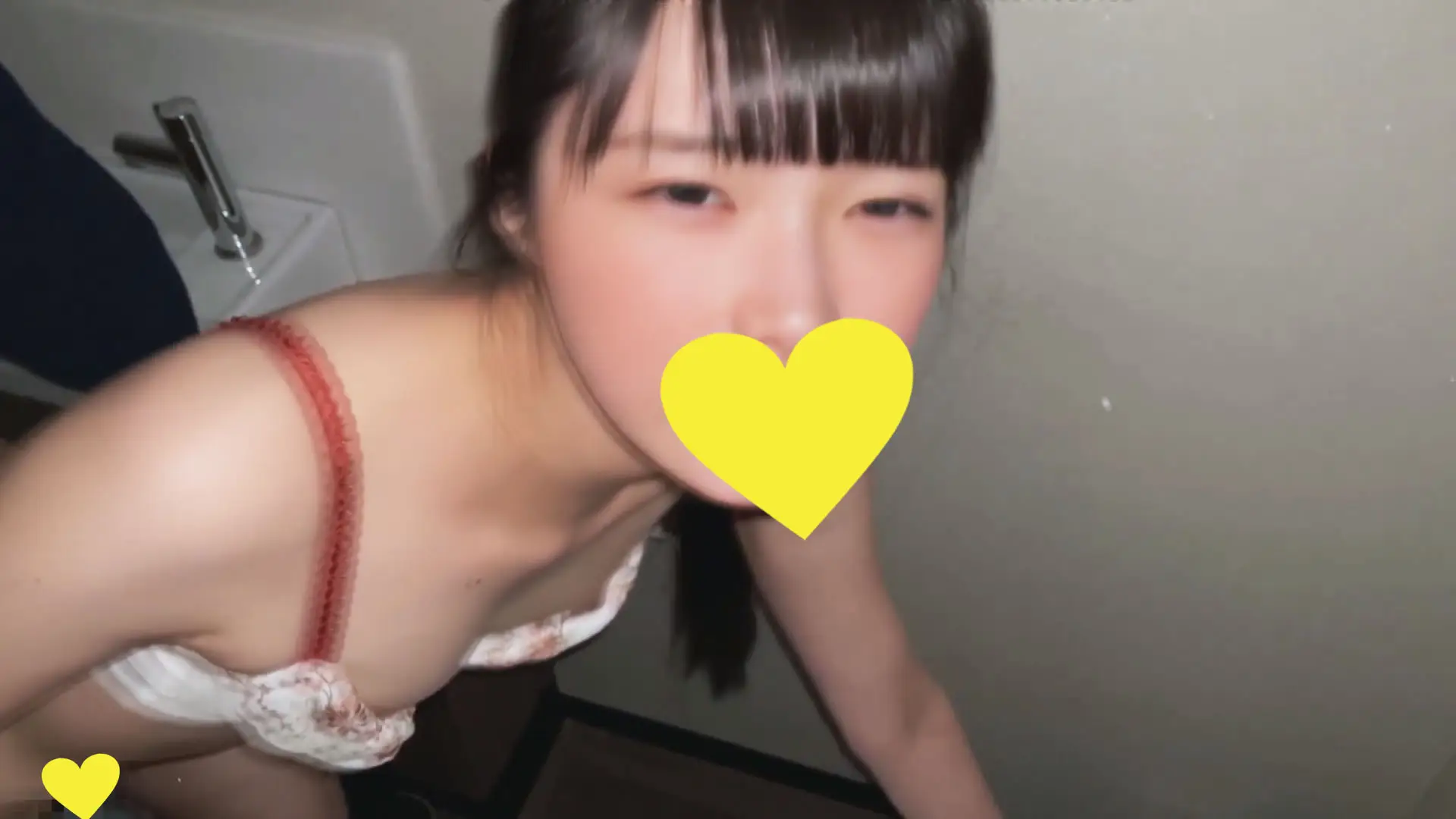 【前編】東京都O区市和食居※屋／モデル級スタイルの美少女に執拗セクハラで即ハメ中出し