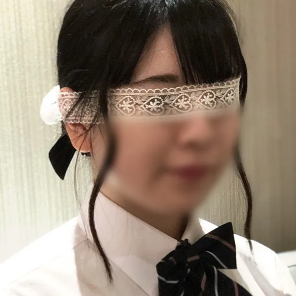 プレビュー画像：高速ピストンに涙する色白美乳な19才祐佳ちゃん！敏感なのに涙する理由とは！？