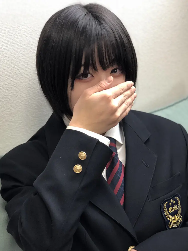 プレビュー画像：急展開の顔出しハメ撮り！！ボーイッシュな19才Akiちゃんにダメ元で相談したら撮れちゃった！最後は「イク・・・、一緒にイキたい・・・」って、言われて大量発射！！