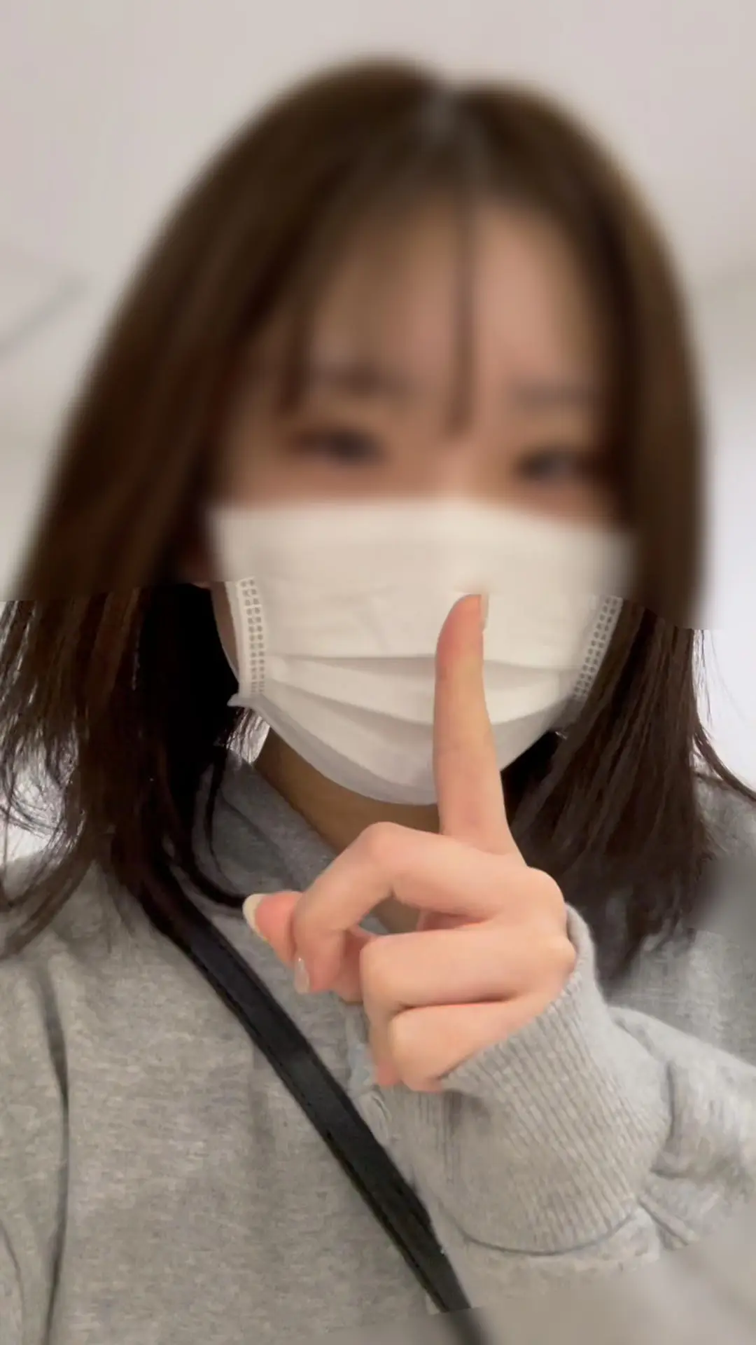 JD盗撮日記44　初登場！！普通系だけどハマると沼る実は超Hな小悪魔系JDを電車内で盗撮【※完全主観29分超撮影】