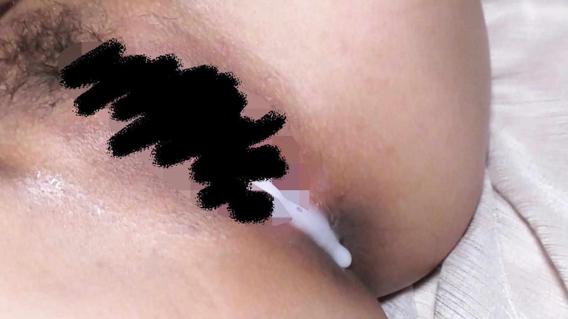 《有○架純似》【ゆず故障】★吹奏楽部美少女がホルンの代わりにチ○コ咥えてイキまくる★どエロいデカ乳輪のGカップ豊満乳