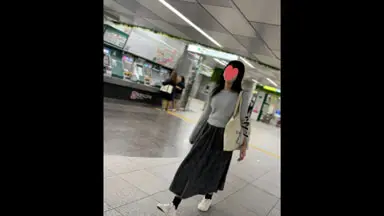 【5日間連続で逆さ撮り】パンツが食い込んでTバックみたいになっちゃってる