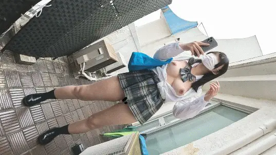 クラスメイト撮り03「一軍女子!校内TikT●k用動画の収録風景を目撃」