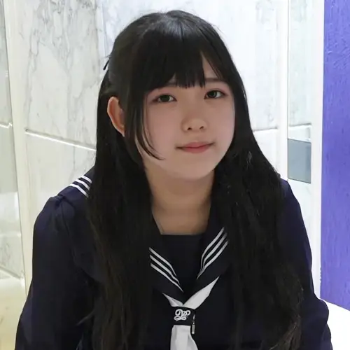 プレビュー画像:18才しほちゃん 感じちゃうムチムチボディ!【4K/30p/20Mbps】