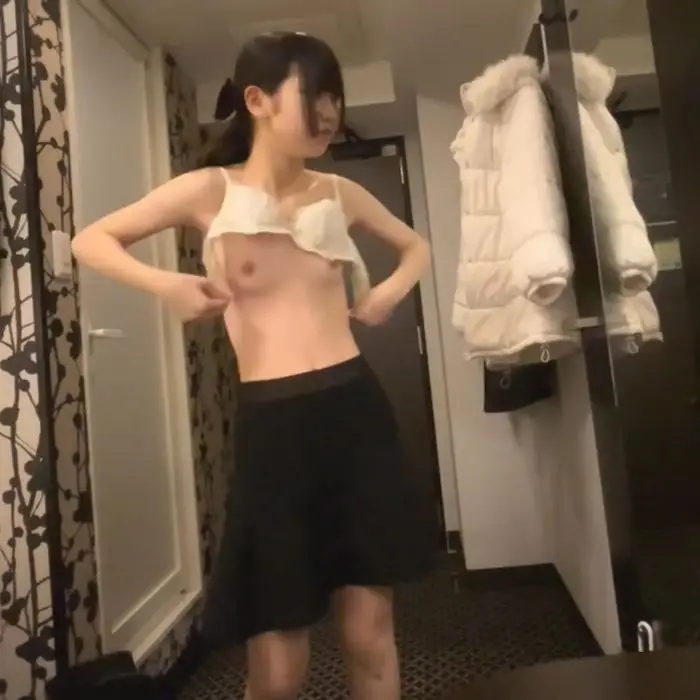 【レビューで顔出し】19歳明るくてスレンダーな女のコとイチャイチャ♡濃厚フェラで癒してもらいました【個人撮影】No.167